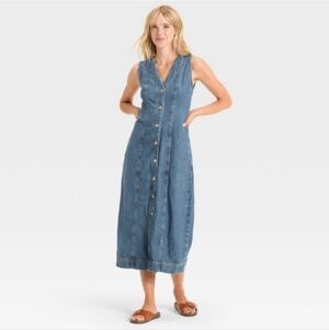 Sleeveless Denim Button-Front Dress